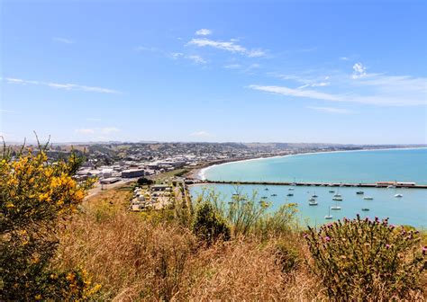 Oamaru .